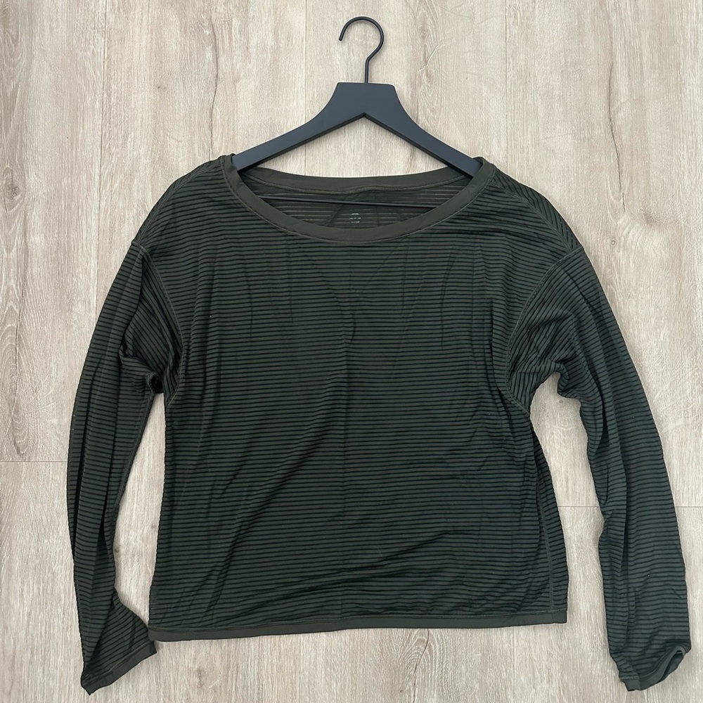 Lululemon Workout Top Sheer with Stripes Olive Green
